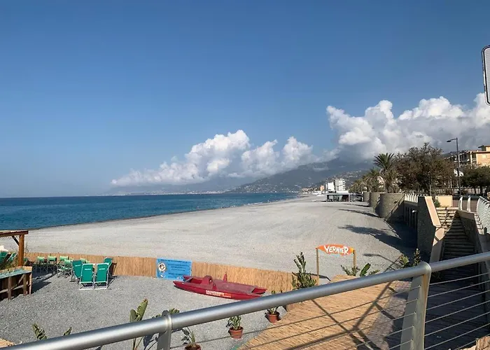 Casa Vacanza! A 50m Dal Mare! *