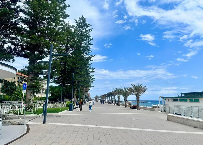 Casa Vacanza! A 50m Dal Mare! Vakantiehuis *